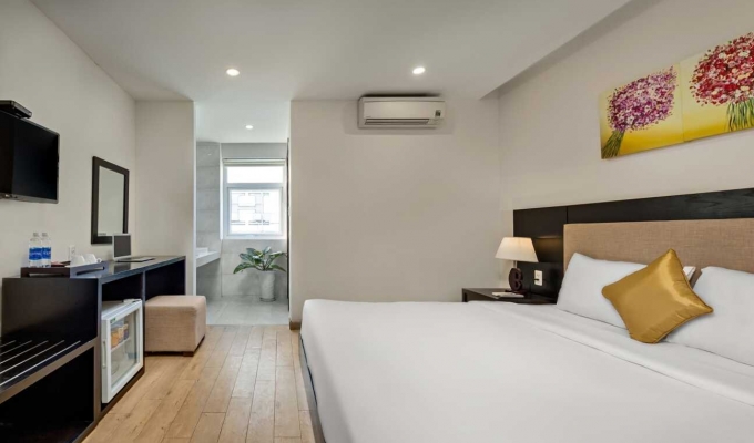 Golden Star Hotel Da Nang | Phu Minh Quang Travel