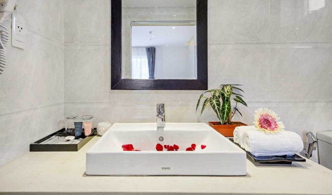 Golden Star Hotel Da Nang | Phu Minh Quang Travel