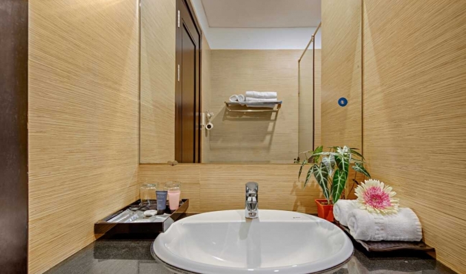 Golden Star Hotel Da Nang | Phu Minh Quang Travel
