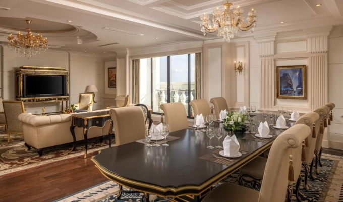Cặp phòng có phòng Executive Suite