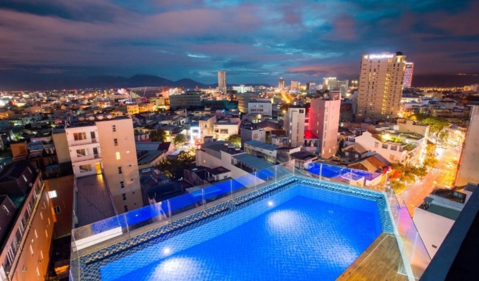 Central Hotel & Spa