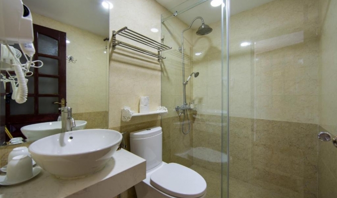 Honeymoon room 