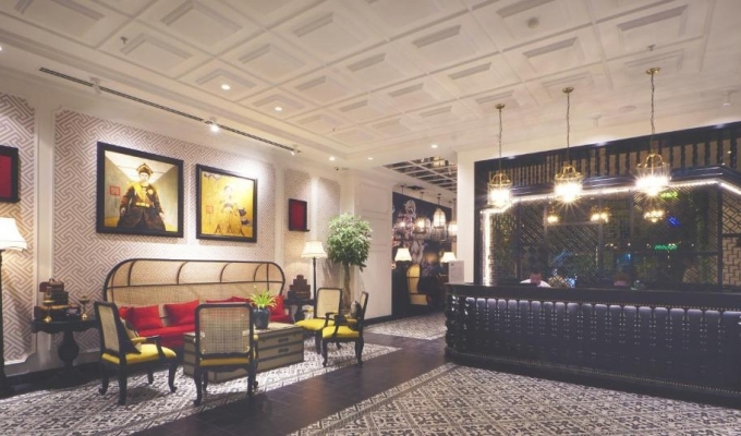 Adore Art Hotel 