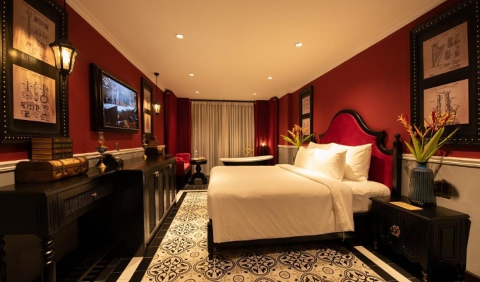 Adore Art Hotel 