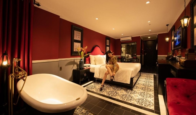Adore Art Hotel 