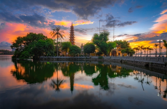 HANOI LUXURY CITY FULLDAY TOUR 