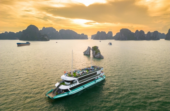 HA LONG BAY LUXURY DAY CRUISE - AMETHYST CRUISE